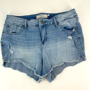 Torrid We Swear By The Fit Denim Blue Jean Shorts Raw Hem Women's 14